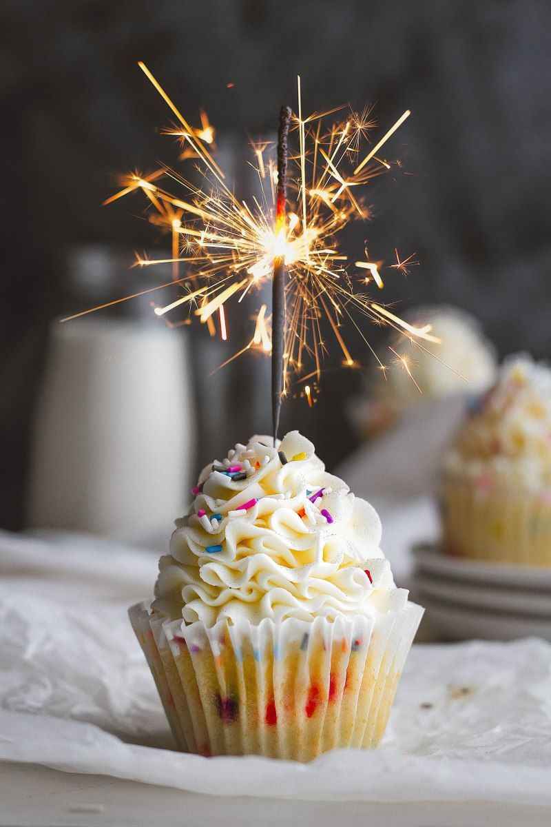 Bake N Bloom — Where Every Celebration Comes to Life.