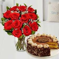Flowers and Cakes