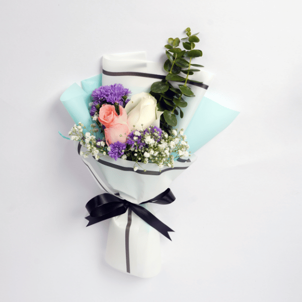 Tiny Blossom Mini bouquet