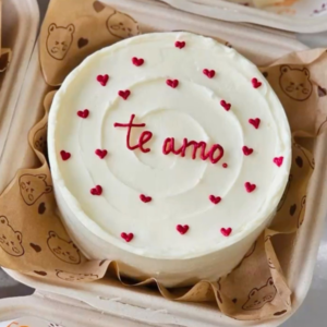 Eternal Love Vanilla Mini Cake